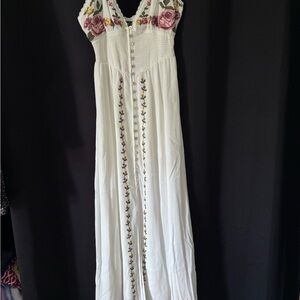 Floral Embroidered White Maxi Dress